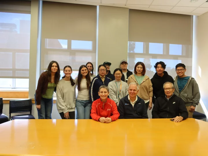 group photo of Fong Lab members